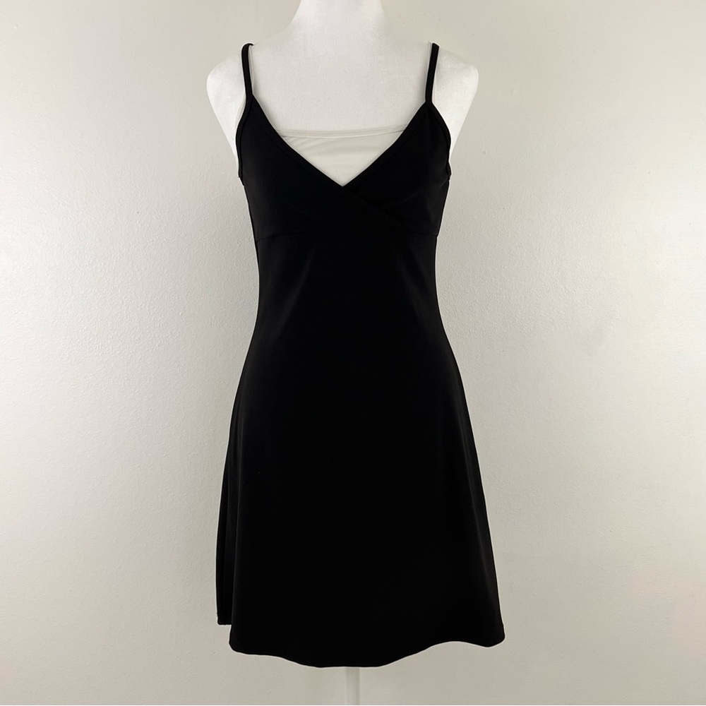 Vintage 90s little black dress 🖤🥀